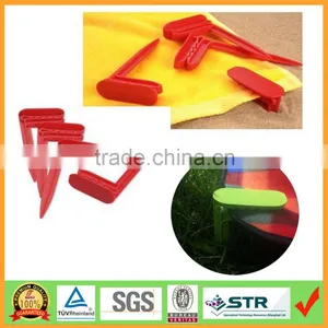 High Quality and Lightweight Plastic Pegs Stakes for Beach Towel and Blanket thumbnail-1