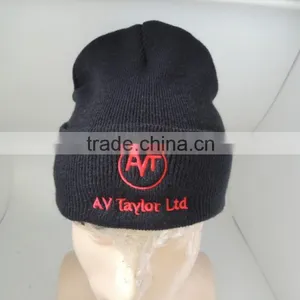 Plain Knitted Beanies With Letter Custom Tags Manufacturer thumbnail-1