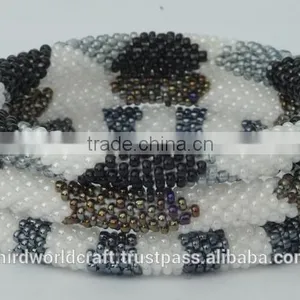 Rollover Glass Bead Bracelets thumbnail-1