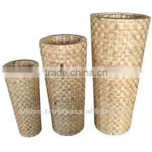 2012 Flower Planters/ Tall Round Baskets thumbnail-1