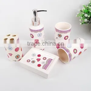 Ceramic Bathroom Set 4pcs With Love Decal thumbnail-3