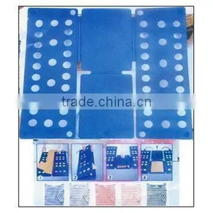 Plastic Folding Tool for Clothes thumbnail-1