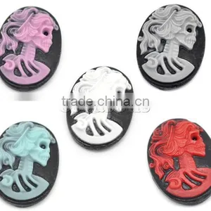 Wholesale Oval Mixed Resin Halloween Skull Pattern Cameo thumbnail-1