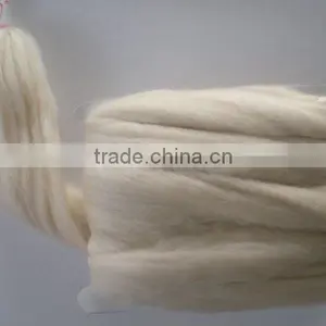100% Worsted De-colored Combed Camel Tops thumbnail-1