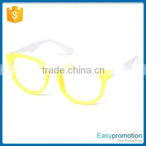 Two Tone Sunglasses With Factory Price, Cheap Price Sunglasses From Yiwu thumbnail-3