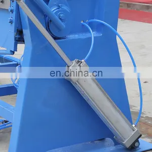 Factory 8ft 2500mm Hand Press Brake Sheet Metal 1.5mm Manual Folding Machine for Bending 1500mm 2000mm Metal Sheet thumbnail-4