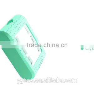 Best Selling 4-Port USB Smart Wall Charger for IPhone thumbnail-5