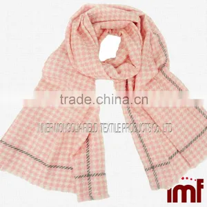 Pink Handwoven Alpaca Houndstooth Scarf thumbnail-1