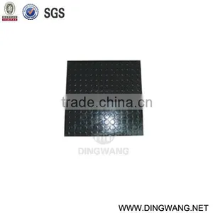 Anti-skidding Rubber Car Mat thumbnail-1