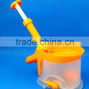 Hot Sale Cheap Plastic Cherry Slicer,cherry Chopper thumbnail-4
