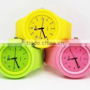 High Quality Fashion Silicone Jelly Watch thumbnail-1