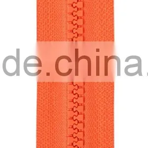 Plastic Zipper thumbnail-1