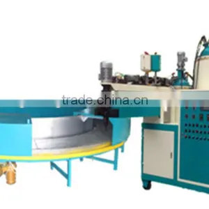 Polyurethane Elastomer Casting Machine thumbnail-2