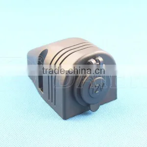 Auto Cigar Lighter Socket 12V DC Power Outlet Socket With Bracket 1 Hole,Standard Nut And Marine Cover thumbnail-4