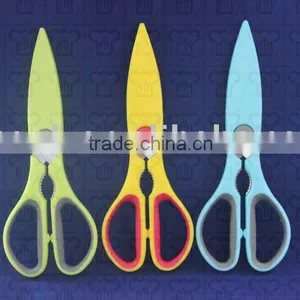Hot Sale Promotional Custom Design Cheap Kitchen Scissors With Magnetic Cover thumbnail-1