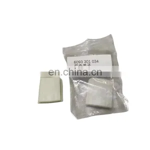 Truck Body Parts Gearbox Transmission Transmission Parts 6093 301 034 for Plastic Plate 6093301034 thumbnail-1