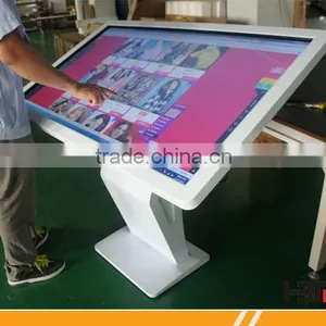 Factory Price HD LCD Touch Screen Advertsing Player Table Style thumbnail-3