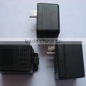 NEMA Plug US Linear Adapter thumbnail-1