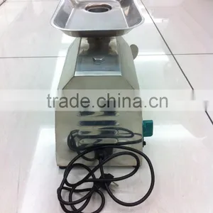 Foreward and Backward 650W Stainless Electric Meat Grinder With CE thumbnail-4