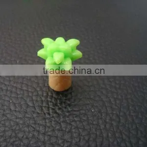 Plastic Palm Token thumbnail-1