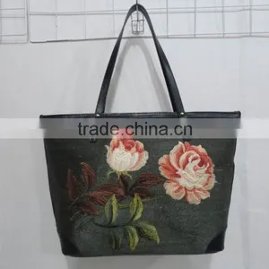 Gone With the Wind , Rose Embroidery Lady Fashion Bag thumbnail-3