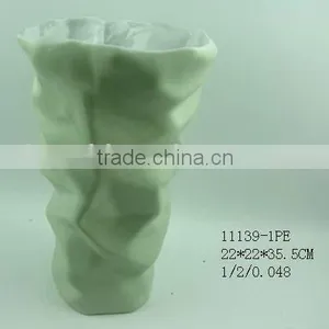 Ceramic Flower Vase thumbnail-1