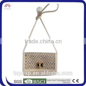Natural Straw Bag thumbnail-3