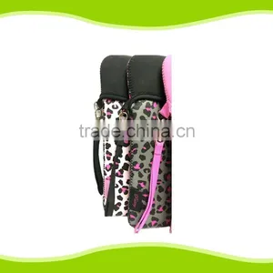 Magnetic Waterproof Neoprene Tablet Bag With Hand Strap thumbnail-3