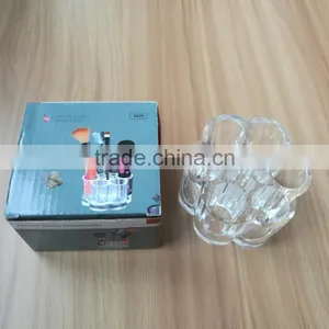 Wholesale Innovative Household Beautful Clear Flower Shape Acrylic Cosmetic Makeup Organizer With 7 Grids for Store Cosmetics thumbnail-4