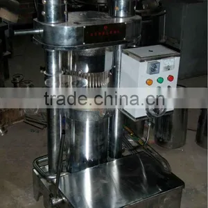 Hydraulic Oil Press thumbnail-1
