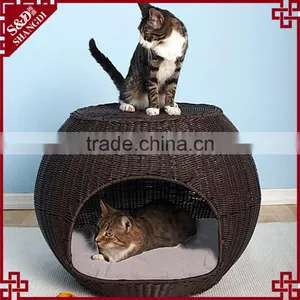 High Quality Dark Brown PE Wicker Woven Large Dog House for Sale thumbnail-2