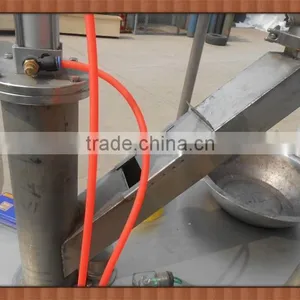 Reliable Quality Stainless Steel Peanut Slice Cutting Machine Manufacture thumbnail-3