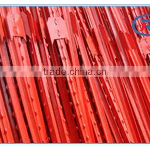 China High Quality Green and Red Painted Studded Steel T Post thumbnail-4