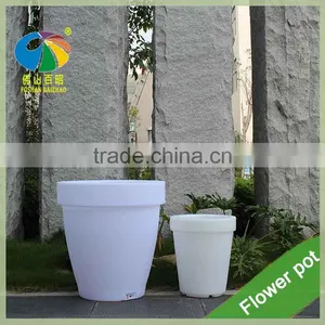 PE Waterproof LED Garden Pots for Gardening thumbnail-2