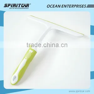 Car Ice Scraper With PP+TPR thumbnail-1