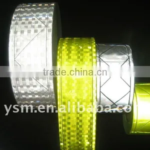 EN471 Reflective Miscro Prismatic PVC Tape Can Reflect in Wet Conditions thumbnail-1