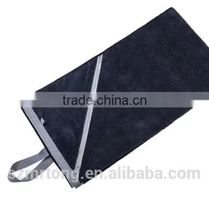 High Quality Embroidery Design 300gsm Zip Pocket Microfiber Sport Towel thumbnail-3