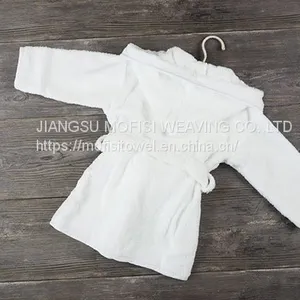 High Quality Comfortable Luxury Unisex Baby Bathrobe thumbnail-3