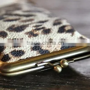 Animal Pattern Cow Leather Pocket Coin Holder Ladies Change Purse Money Pouch With Clip Closure thumbnail-3