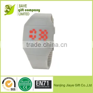 Hot Sale Silicone Digital Wrist Watch thumbnail-4