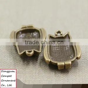Wholesale Ancient Bronze Zinc Alloy Fat Owl Pendant thumbnail-3