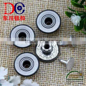17 MM Single Pin Colored Button With Shirts Button Engraved Logo thumbnail-1