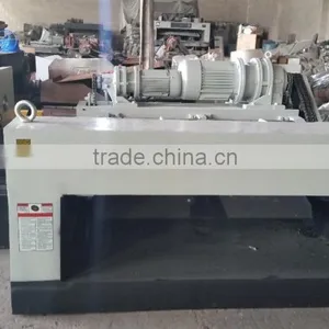 Hot Selling ! High Quality ! Wood Working Machine ! Spindlelss Plywood Machine thumbnail-2