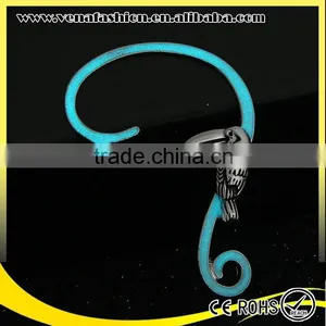Woodpecker Glow in the Dark Made in China no Hole Earring thumbnail-4