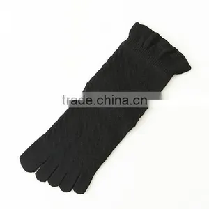 Best Socks Manufacturer Japanese Design OEM School Teen Girls Summer Thin Cotton Black Five Toe Cozy Socks thumbnail-1