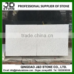 Bush-hammered White Sandstone Paver thumbnail-1