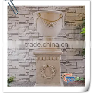 High Quality Classical Polyresin Pedestal Garden Planters and Urns thumbnail-1