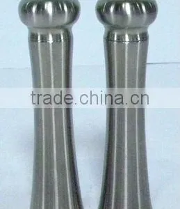 Stainless Steel Salt&Pepper Set thumbnail-1