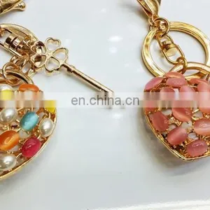 New Fashion Gold Metal Heart Pearl Key Chain thumbnail-1