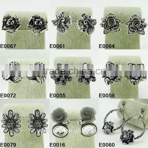Special Leaf Shape Ring Rhinestone Rose Gold Charm Ring R820 Supplier's Choice thumbnail-5